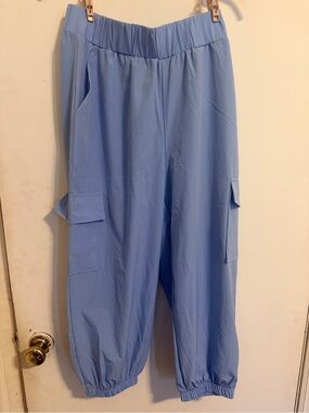 Real Essentials Light Blue Nylon Capris Size Small BNWOT